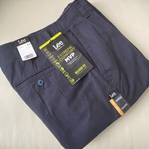 Men’s dockers - LEE ExtremeComfort MVP Relaxed Fit Straight Leg